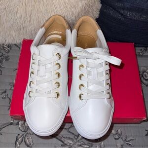 Lilly Pulitzer Lux Hallie Sneaker Sz 7.5